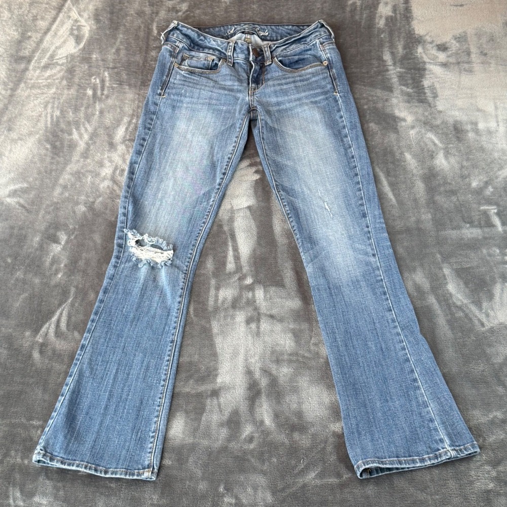 American Eagle Outfitters Medium Wash Blue Bootcut Jeans
